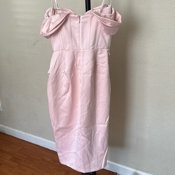 NWOT HOUSE OF CB 'Camila' Blush Off Shoulder Corset Dress sz XS - Picture 7 of 10